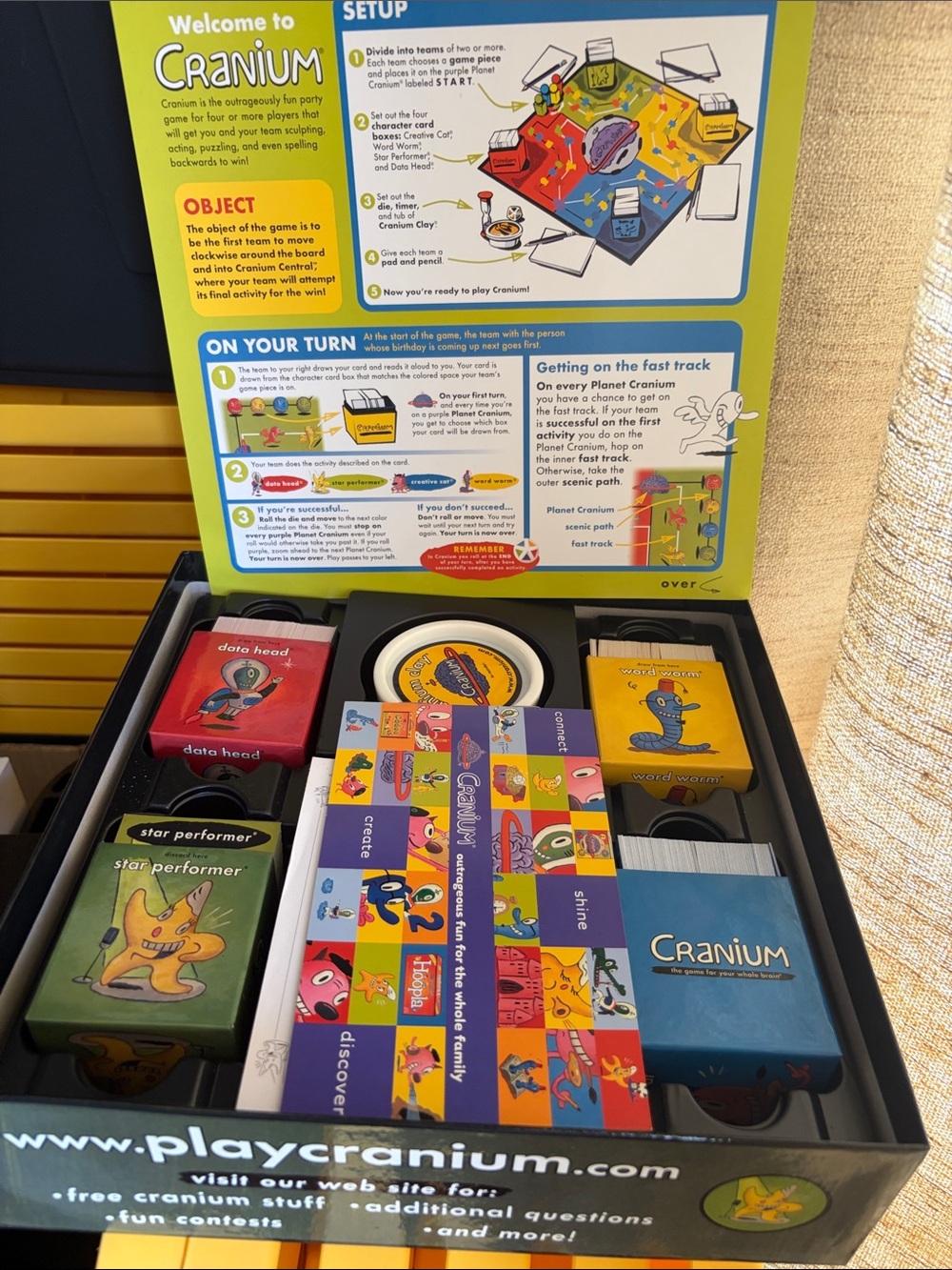 Board Game - Colorful Edition - Picture 3 of 3